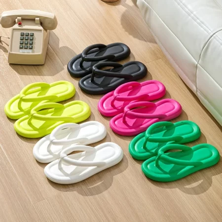 Women Slippers Soft Sole Flip Flops 2025 Summer Non-slip Slippers Candy Color Platform Beach Women Sandals Outdoor EVA Slippers